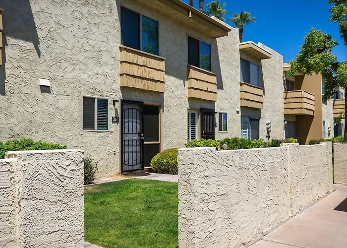 Updated In A Old Town Location * Scottsdale