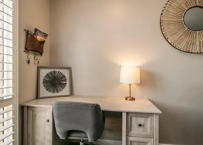 Updated In A Old Town Location *