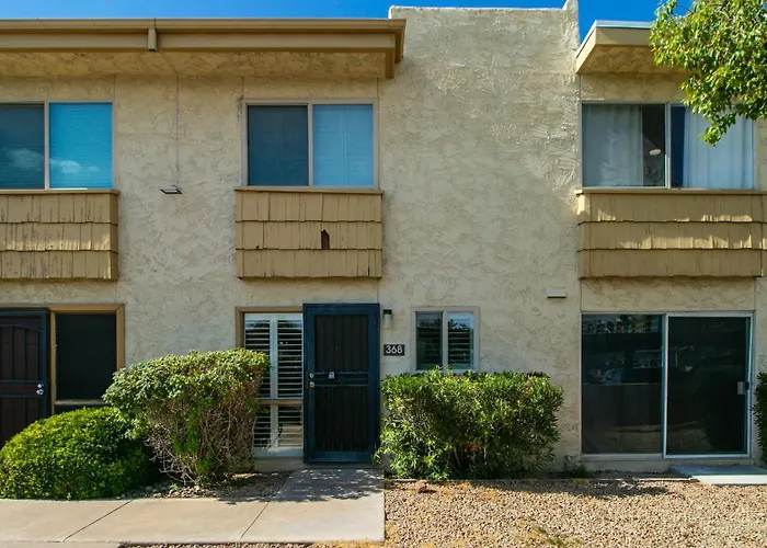 Updated In A Old Town Location Scottsdale