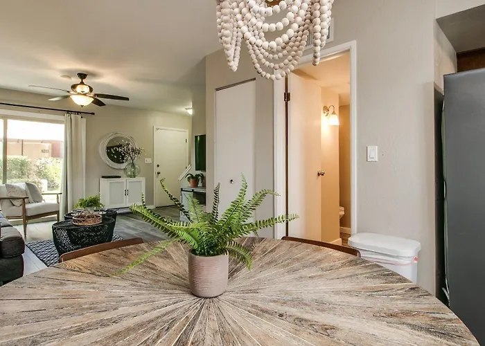 Updated In A Old Town Location * Scottsdale